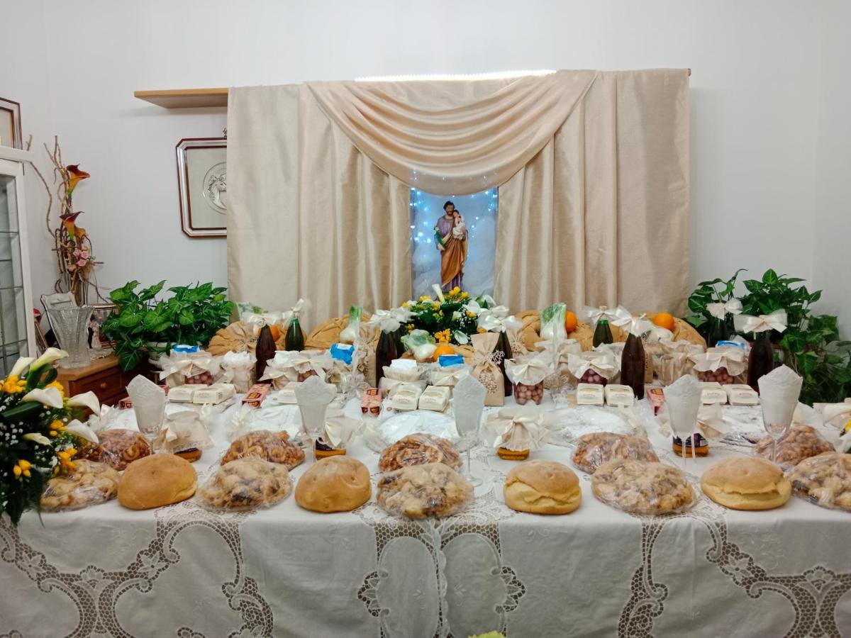 Vianova Affittacamere Giurdignano Dış mekan fotoğraf